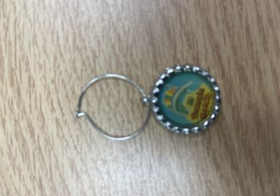 Wine Charm - Beach Sign