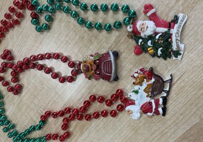 Assorted Holiday Handstrung - Piece